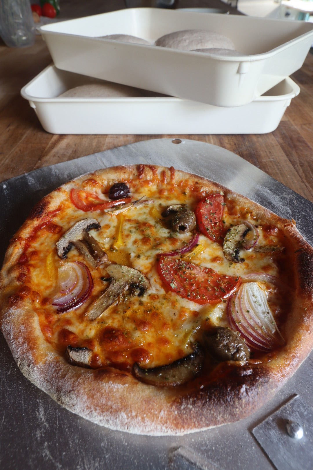 Sourdough pizza vegetarien the artisan at home